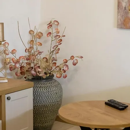 Yellow Apartment Split